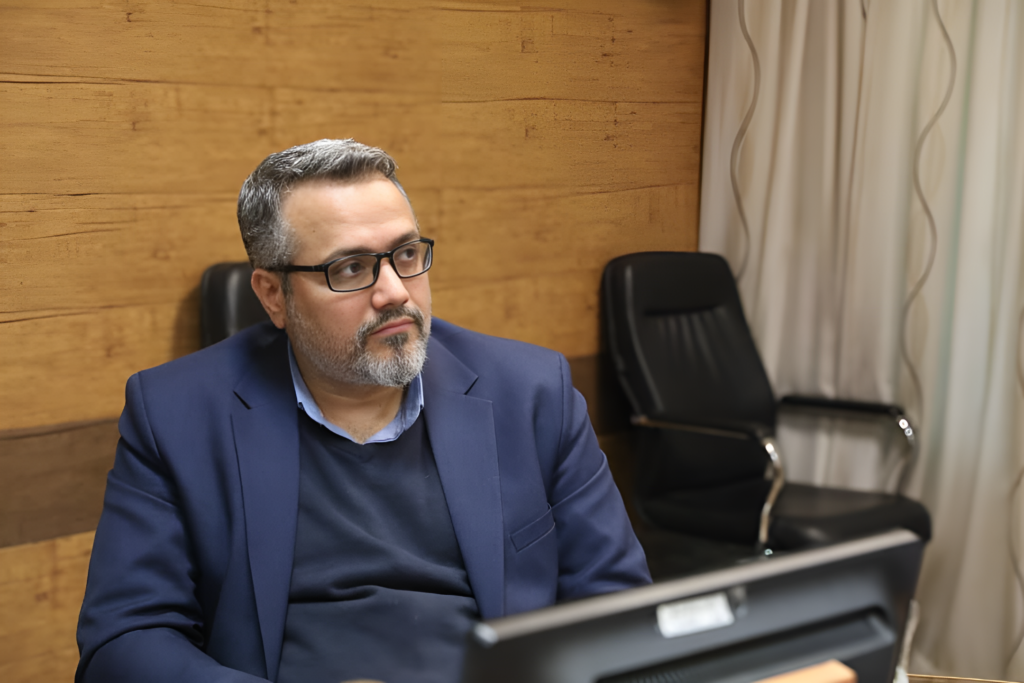 دکتر مقداد محمودی (3)